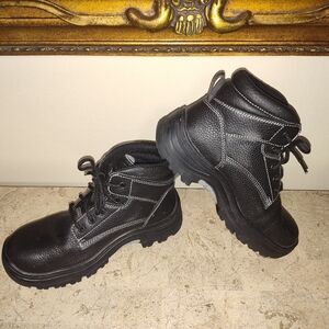 Skechers Boots